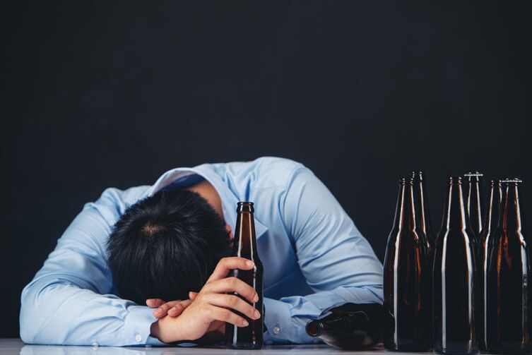 Az alkohol károsodása a férfiak számára
